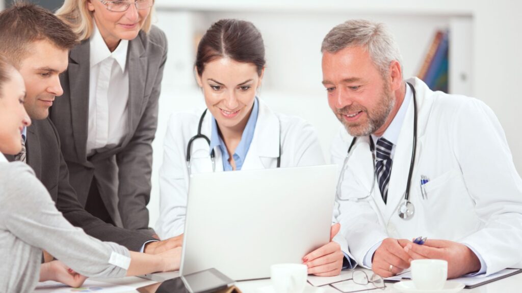 Γιατί να επιλέξετε την All About Accounting στη σύσταση ιατρικής εταιρείας ΠΦΥ